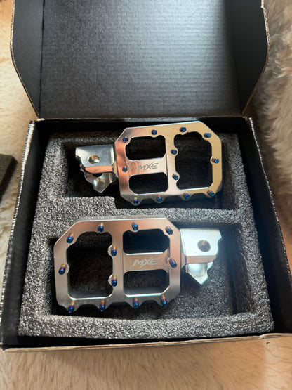 Surron/E Ride Pegs (Pre Order 2-3 Weeks)