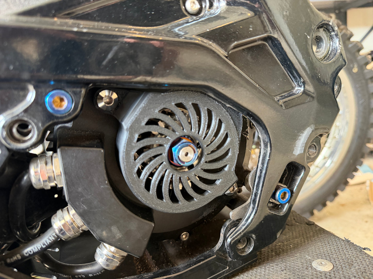 Surron/Eride MXEMOTO Motor Cover (Plastic)